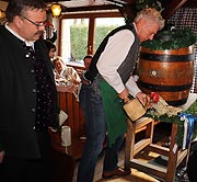 Starkbieranstich Jakobator am 08.03.2019 durch Münchens Oberbürgermeister Dieter Reiter mit Schlägen @ Forschungsbrauerei und Bräustüberl in Perlach (©Foto: Martin Schmitz)